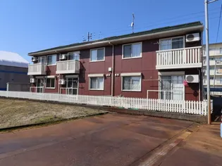 新潟県長岡市前田3【アパート】の外観