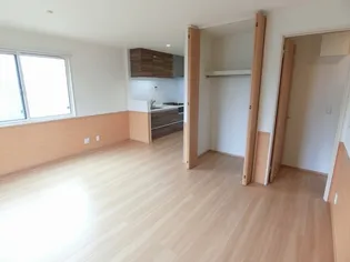 メゾンルナ【1階】の居間