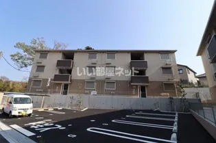 ライフマンションA・B B【1階】の外観