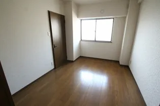 メゾン・モンシェリー【2階】の内装