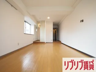 君待橋【3階】の居間