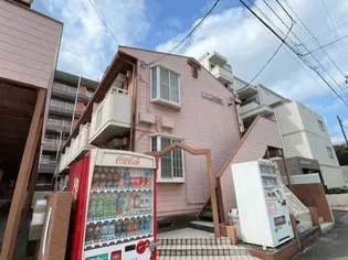 第5フジタケグランデュール【1階】の外観