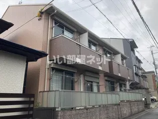 ハミングバード【2階】の外観