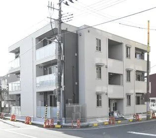 ストラスブール 305【3階】の外観