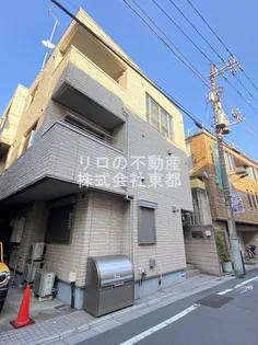 BOSTON COURT KYODO【2階】の外観