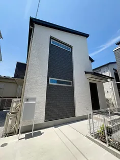 神奈川県横浜市鶴見区上末吉2【一戸建】の外観