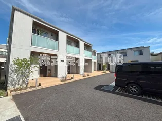 グラナーデ高井戸東の外観