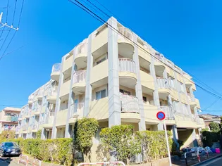 ラーバンヤマミツ【2階】の外観