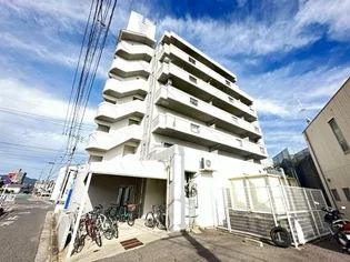 リバーサイド西口の画像