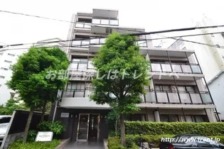 カスタリア新宿七丁目【3階】の外観