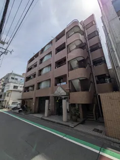 ベル・シャンブル小山【4階】の外観
