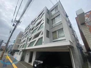 ファランドール宮の森の画像