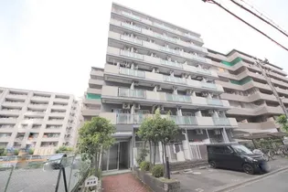 ファミーユ新大宮の画像