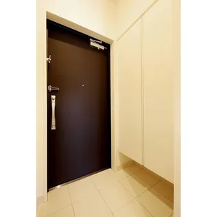 HAMACHO APARTMENTS【9階】の玄関