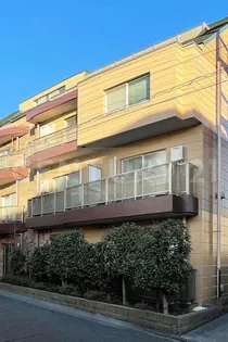 ラ・ハレマリエ【2階】の外観