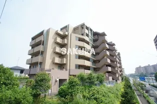 ライオンズヴィアーレ港北ニュータウンの画像