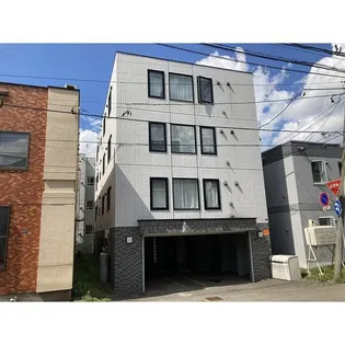 ネクステージュ中の島の画像