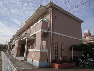 クィーンズコートの画像