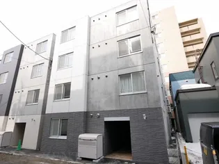グランデ円山【4階】の外観