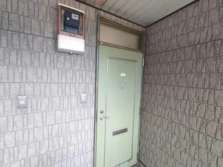 コーポリバーサイドIII【2階】の玄関