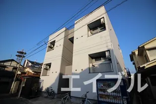 クローバー和白【2階】の外観