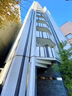 東京都文京区本駒込5【マンション】の外観