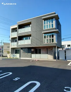 山形県山形市春日町【マンション】の外観