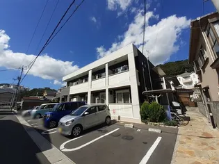 ウィステリアガーデン【2階】の外観