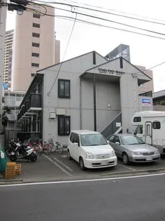 ユルバンプチメゾン【2階】の外観