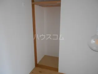 ニシオギソウ【1階】の内装