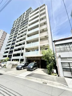 ルクール金山【2階】の外観