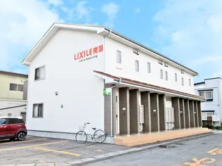 リグザイル青葉【1階】の外観