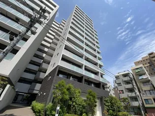 東京都港区芝2【マンション】の外観