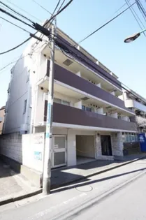 プレール・ドゥーク東新宿【1階】の外観