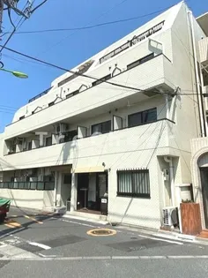 東京都世田谷区北沢5【マンション】の外観