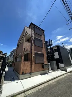 神奈川県横浜市金沢区六浦1【アパート】の外観