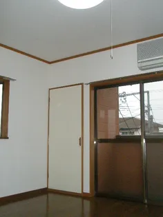 ライラックハイツC【1階】の内装