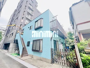 東京都中野区本町6【マンション】の外観