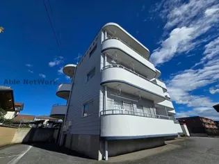 岡田マンション【1階】の外観