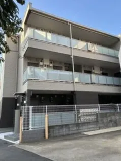 ラグゼフラット東六郷【2階】の外観