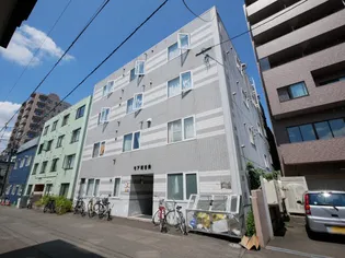 モア南6条【1階】の外観