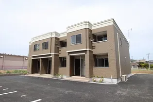 サンモールヤマト【2階】の外観