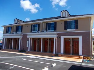 トレバドール優【1階】の外観