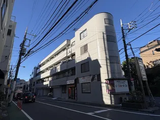 リバーハイツ【3階】の外観