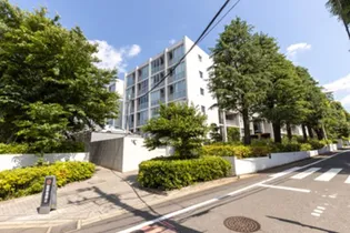 ガーデニエール砧 WEST【2階】の外観