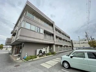 サンパレス篠ノ井【1階】の外観