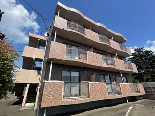 三条ハイツ【1階】の外観