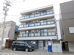 ラッフィナート【4階】の外観