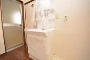 コンフォルターブル【1階】の内装