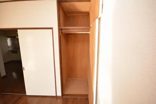 コンフォルターブル【1階】の内装